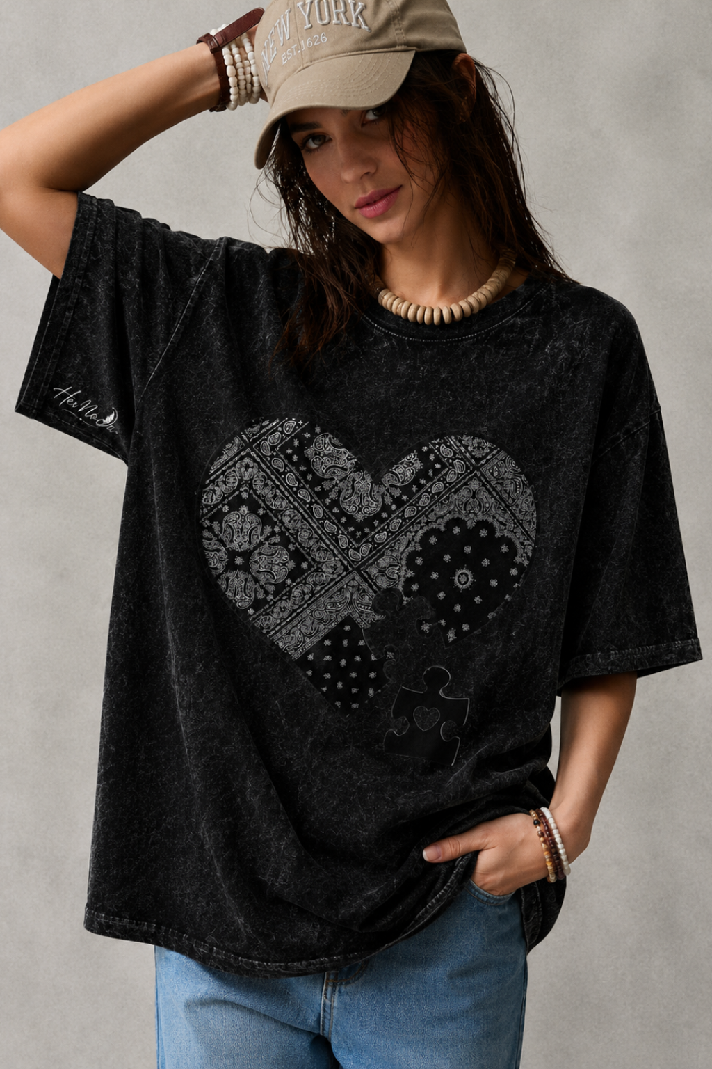 THE MISSING HEART ACID WASH TEE - SMOKY BLACK